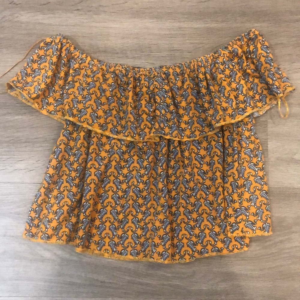 Crop top